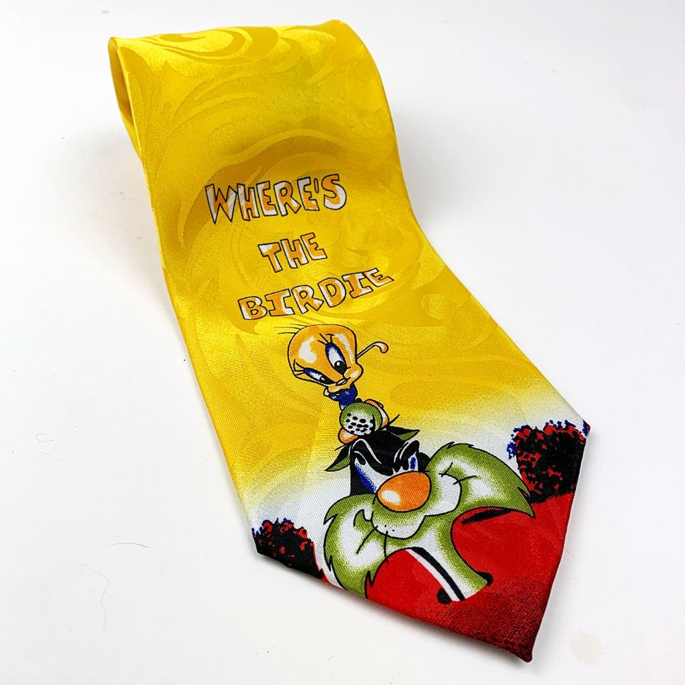 Warner Bros Looney Tunes Where's The Birdie Tie - Picture 4 of 8